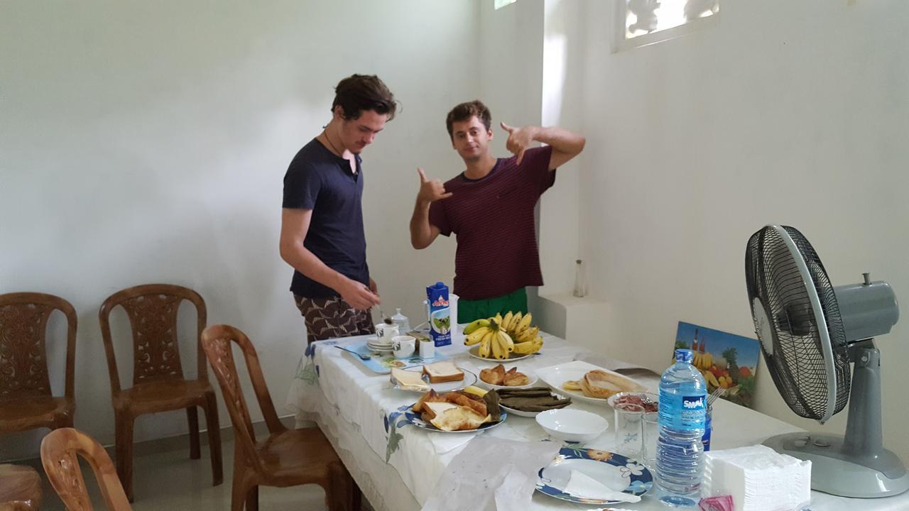 Indunil Place Hiriketiya 디크웰라 외부 사진